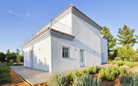 The property is all arranged on the ground floor